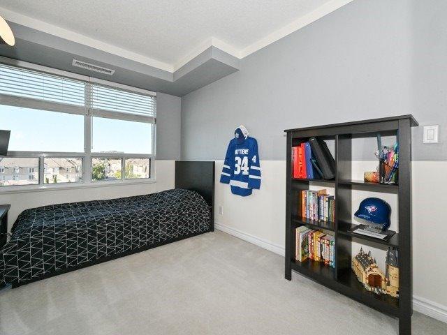 516 - 16 Dallimore Circ, Condo with 2 bedrooms, 2 bathrooms and 1 parking in Toronto ON | Image 14