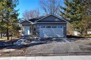 480 Main St, House detached with 2 bedrooms, 2 bathrooms and 6 parking in Stone Mills ON | Image 1
