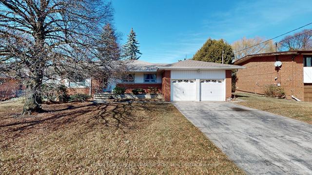 26 Harrison Rd, House detached with 4 bedrooms, 4 bathrooms and 6 parking in Toronto ON | Image 33