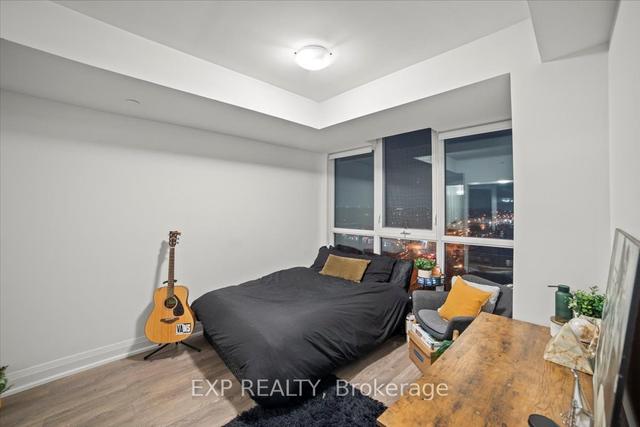 1109 - 1461 Lawrence Ave W, Condo with 2 bedrooms, 2 bathrooms and 1 parking in Toronto ON | Image 3