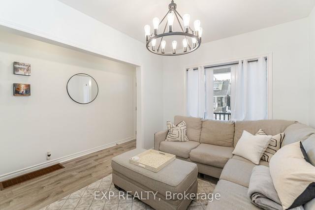84 Rosethorn Ave, House semidetached with 2 bedrooms, 3 bathrooms and 2 parking in Toronto ON | Image 30