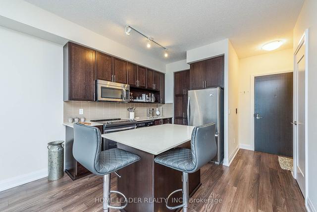2004 - 18 Graydon Hall Dr, Condo with 1 bedrooms, 1 bathrooms and 2 parking in Toronto ON | Image 33