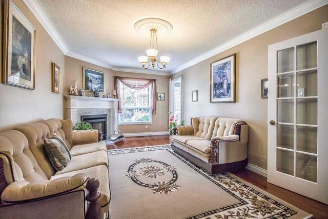 31 Petworth Rd, House detached with 4 bedrooms, 4 bathrooms and 4 parking in Brampton ON | Image 6