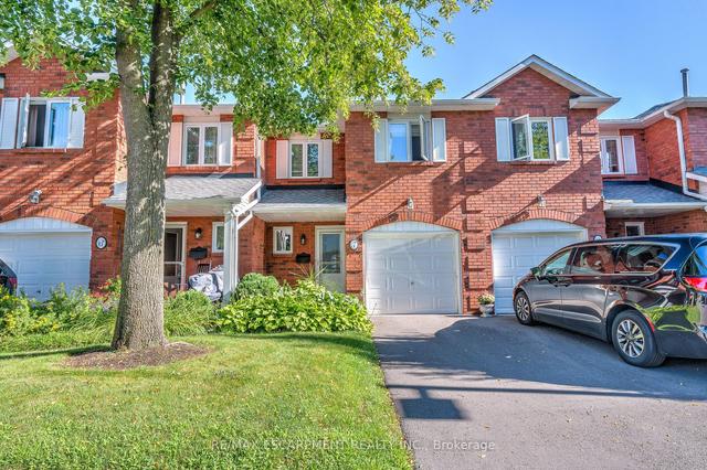 7 - 3115 New St, Townhouse with 2 bedrooms, 3 bathrooms and 2 parking in Burlington ON | Image 1