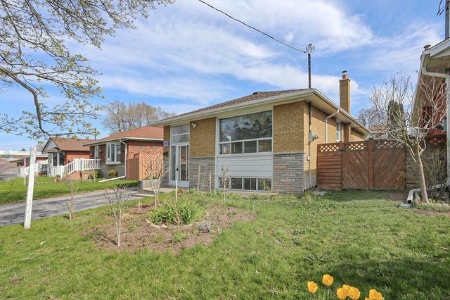 73 Nelson St, House detached with 3 bedrooms, 3 bathrooms and 3 parking in Toronto ON | Image 23