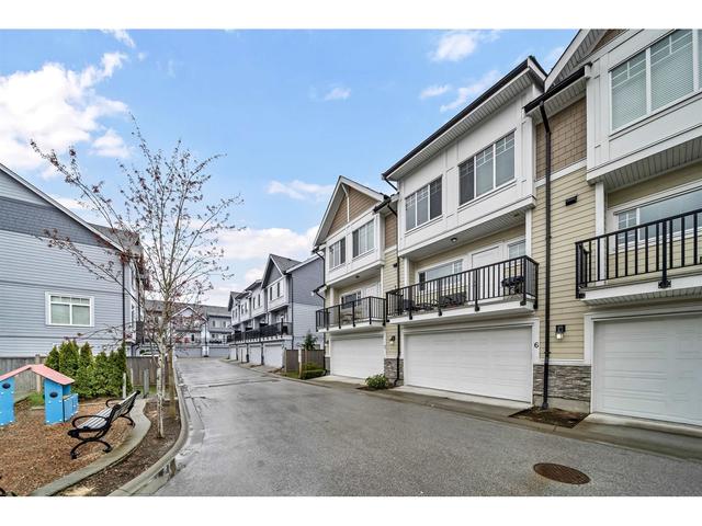 6 - 7056 192 Street, House attached with 4 bedrooms, 4 bathrooms and 2 parking in Surrey BC | Image 6