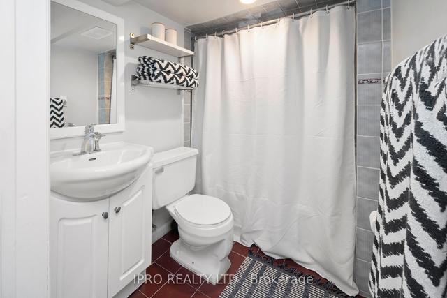 524 Lauder Ave, House semidetached with 3 bedrooms, 2 bathrooms and 2 parking in Toronto ON | Image 28