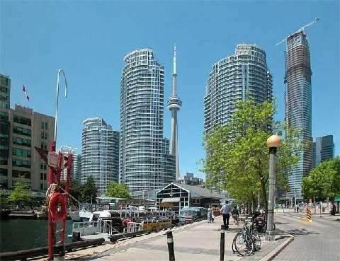 2901 - 77 Harbour Sq, Condo with 1 bedrooms, 1 bathrooms and 1 parking in Toronto ON | Image 8