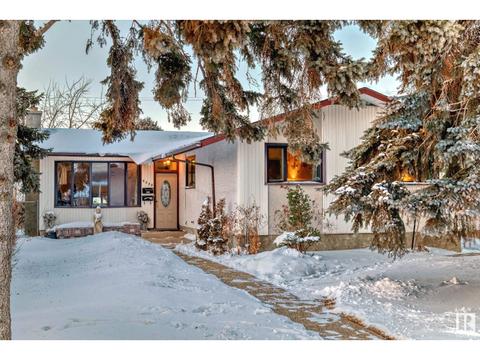 6708 88 Av Nw, House detached with 3 bedrooms, 2 bathrooms and null parking in Edmonton AB | Card Image