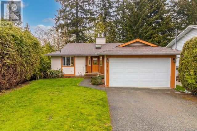 3772 Cottleview Dr, House detached with 4 bedrooms, 2 bathrooms and 4 parking in Nanaimo BC | Card Image