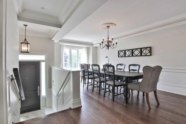 16b Chauncey Ave, House detached with 4 bedrooms, 4 bathrooms and 4 parking in Toronto ON | Image 36