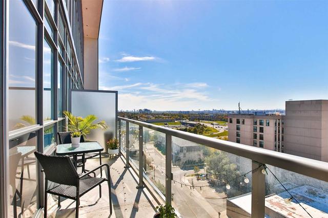 1104 - 15 James Finlay Way, Condo with 1 bedrooms, 2 bathrooms and 1 parking in Toronto ON | Image 13