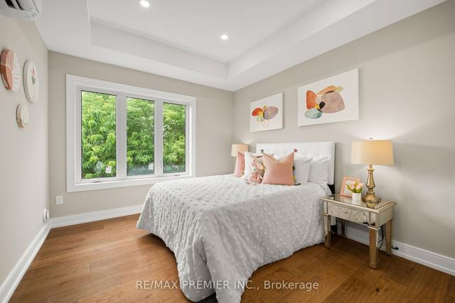4027 Bloor St W, House detached with 6 bedrooms, 8 bathrooms and 6 parking in Toronto ON | Image 5