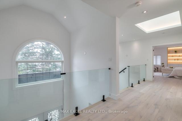 1 Unicorn Ave, House detached with 4 bedrooms, 5 bathrooms and 5 parking in Toronto ON | Image 27