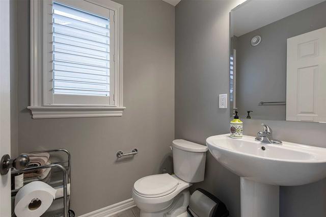 1102 Woodhaven Dr, House detached with 4 bedrooms, 4 bathrooms and 4 parking in Kingston ON | Image 39