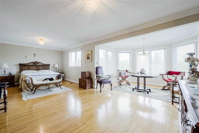 19 Tannery Crt, House detached with 4 bedrooms, 4 bathrooms and 9 parking in Richmond Hill ON | Image 28