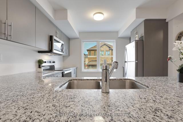 16 - 205 West Oak Tr, Townhouse with 2 bedrooms, 2 bathrooms and 2 parking in Kitchener ON | Image 9