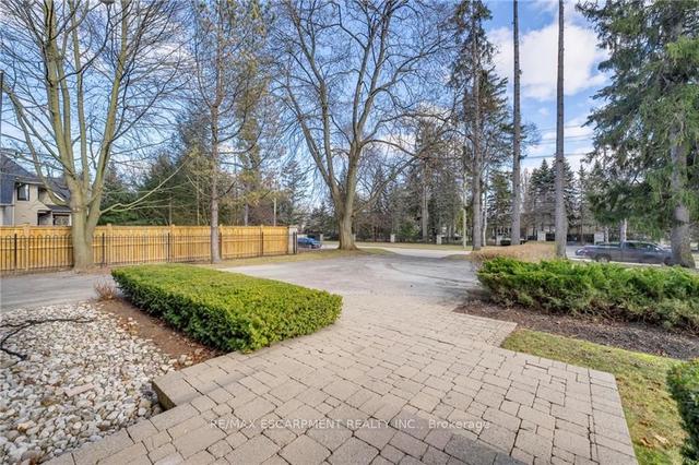 2019 Lakeshore Rd E, House detached with 2 bedrooms, 2 bathrooms and 11 parking in Oakville ON | Image 14