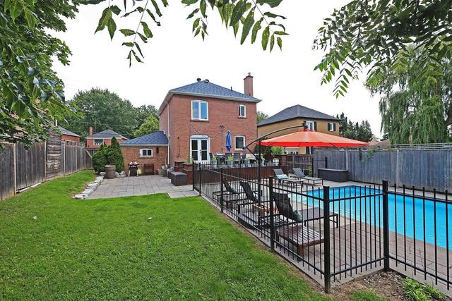 86 Midland Ave, House detached with 3 bedrooms, 4 bathrooms and 3 parking in Toronto ON | Image 36