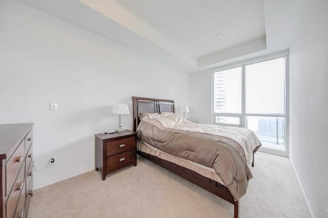 5201 - 65 Bremner Blvd, Condo with 3 bedrooms, 3 bathrooms and 1 parking in Toronto ON | Image 13