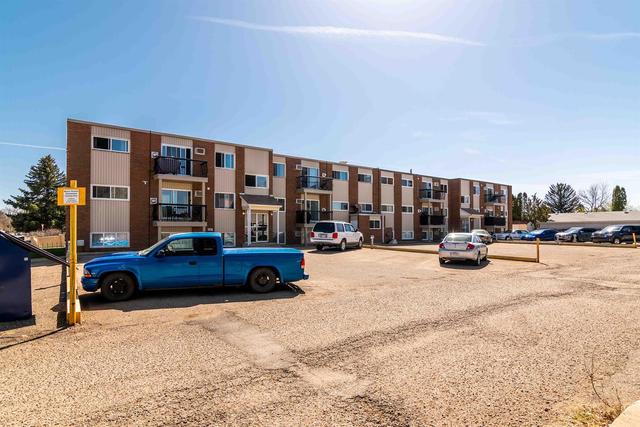 1 - 398 16 Street Ne, Condo with 2 bedrooms, 1 bathrooms and 1 parking in Medicine Hat AB | Image 15