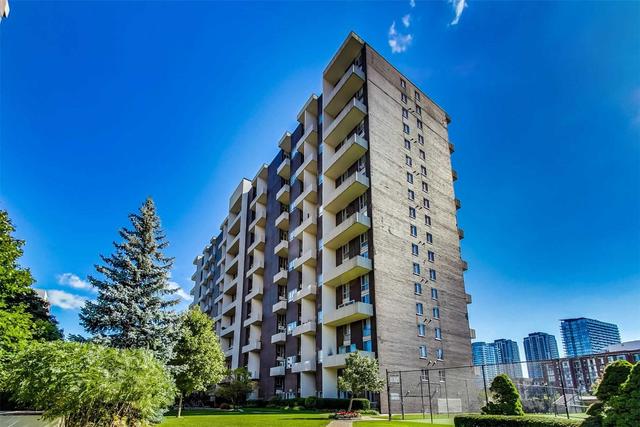 923 - 60 Southport St, Condo with 2 bedrooms, 1 bathrooms and 1 parking in Toronto ON | Card Image
