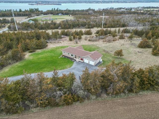 2516 County Road 9, House detached with 3 bedrooms, 3 bathrooms and 10 parking in Greater Napanee ON | Image 33