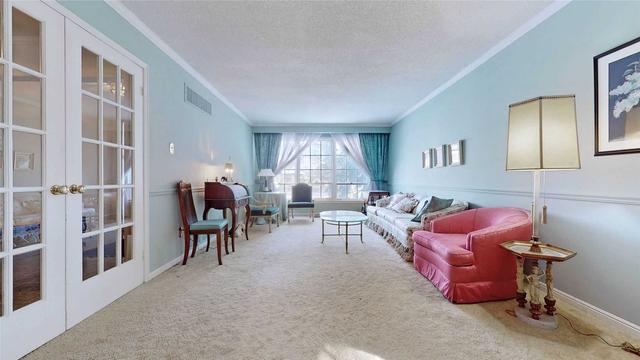 2 Empringham Cres, House detached with 4 bedrooms, 3 bathrooms and 4 parking in Markham ON | Image 5