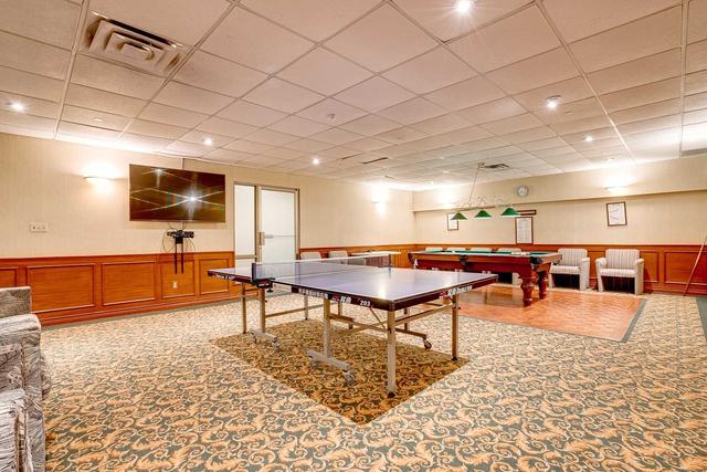 1002 - 175 Cedar Ave, Condo with 2 bedrooms, 2 bathrooms and 1 parking in Richmond Hill ON | Image 17