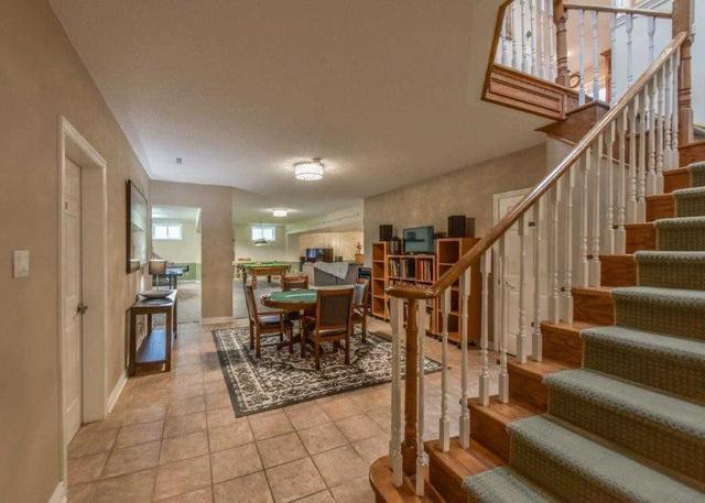 7 Sunset Cres, House detached with 5 bedrooms, 4 bathrooms and 20 parking in Oro Medonte ON | Image 17
