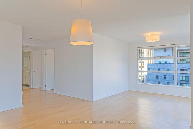 701 - 50 Lombard St, Condo with 2 bedrooms, 1 bathrooms and 1 parking in Toronto ON | Image 11