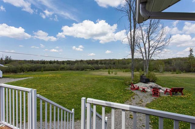 13922 Hwy 522, House detached with 2 bedrooms, 1 bathrooms and 16 parking in Parry Sound, Unorganized, Centre Part ON | Image 13