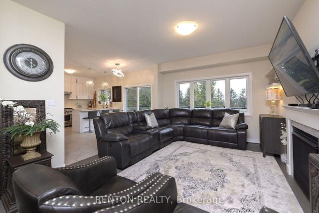 39 Rainey Dr, House detached with 4 bedrooms, 4 bathrooms and 8 parking in Grand Valley ON | Image 2