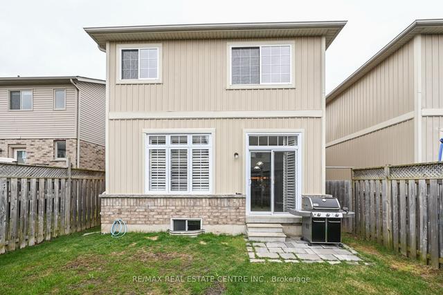 14 James Arnott Cres, House semidetached with 3 bedrooms, 4 bathrooms and 4.5 parking in Orangeville ON | Image 33