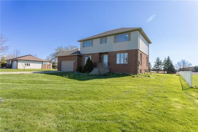 9806 Tower Line Rd, House detached with 4 bedrooms, 3 bathrooms and 6 parking in Central Elgin ON | Image 9