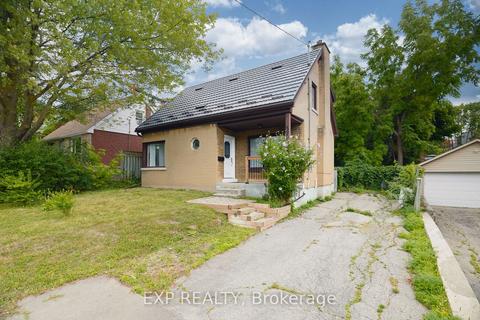 374 Weber St E, House detached with 3 bedrooms, 1 bathrooms and 4 parking in Kitchener ON | Card Image