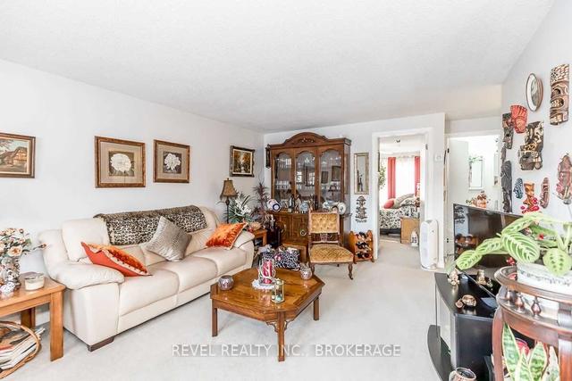 48 Maria St, House detached with 7 bedrooms, 4 bathrooms and 6 parking in Penetanguishene ON | Image 7