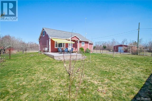 873 Route 102, House detached with 2 bedrooms, 1 bathrooms and null parking in Burton NB | Image 37