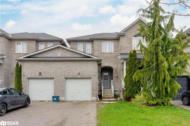 33 Arch Brown Court, House attached with 3 bedrooms, 2 bathrooms and 3 parking in Barrie ON | Image 23