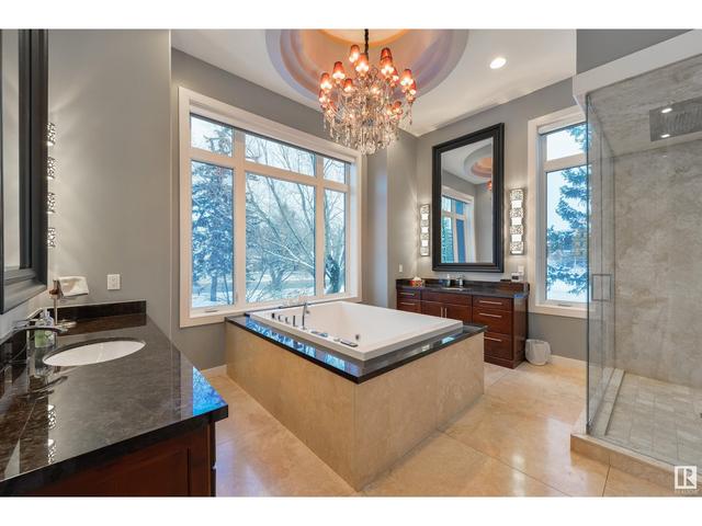 8602 Saskatchewan Dr Nw, House detached with 6 bedrooms, 5 bathrooms and 6 parking in Edmonton AB | Image 28