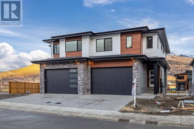 305 Arrowleaf Rise, House detached with 4 bedrooms, 3 bathrooms and 4 parking in Coldstream BC | Image 2