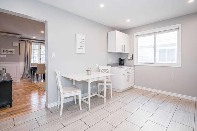 202 Pinedale Dr, House semidetached with 3 bedrooms, 2 bathrooms and 3 parking in Kitchener ON | Image 23