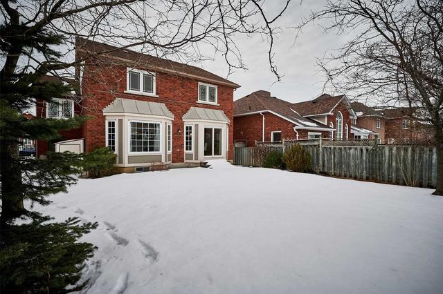 19 Hibbins Ave, House detached with 4 bedrooms, 3 bathrooms and 4 parking in Ajax ON | Image 18