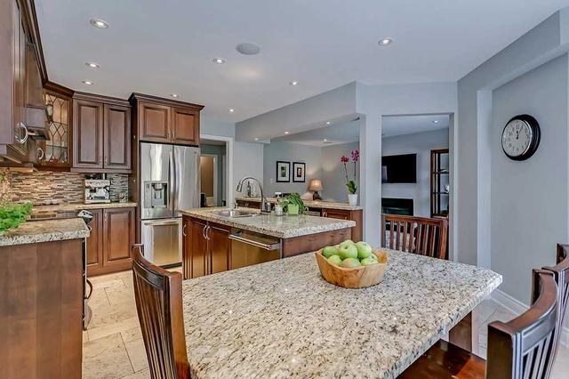 1197 Creekside Dr, House detached with 4 bedrooms, 4 bathrooms and 4 parking in Oakville ON | Image 35