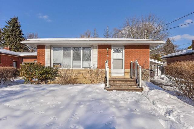 33 Kenwood Cres, House detached with 4 bedrooms, 2 bathrooms and 3 parking in Guelph ON | Image 1