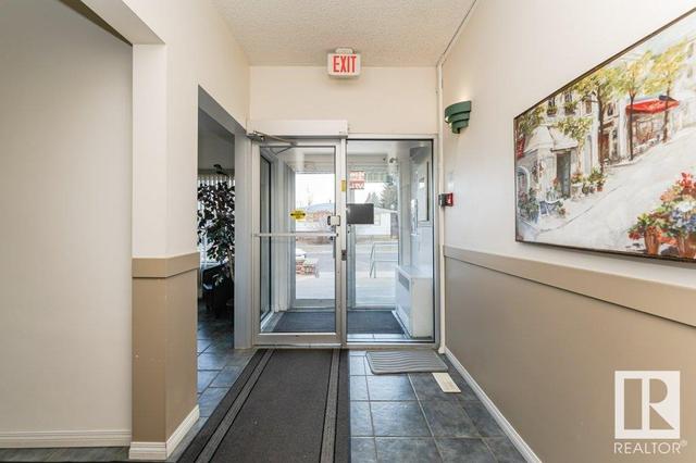 205 - 11308 130 Av Nw, Condo with 1 bedrooms, 1 bathrooms and null parking in Edmonton AB | Image 3