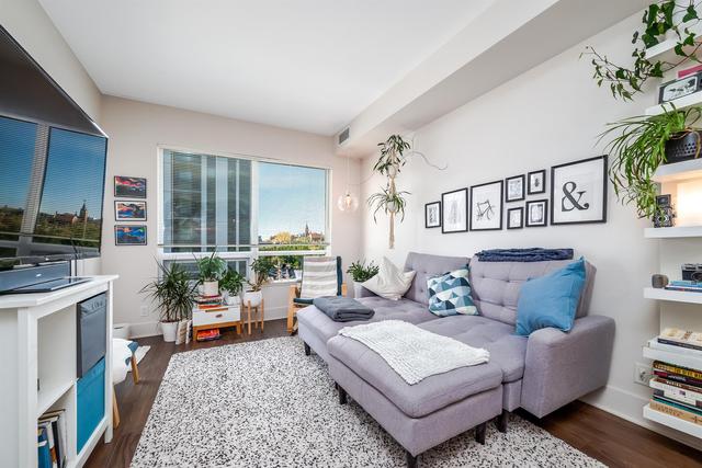 403 - 46 9 Street Ne, Condo with 1 bedrooms, 1 bathrooms and 1 parking in Calgary AB | Card Image