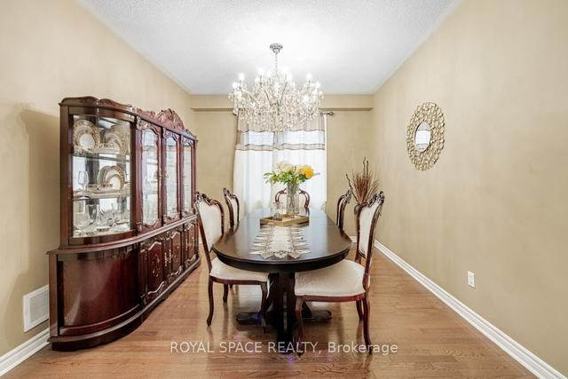 5 Iron Block Dr, House detached with 4 bedrooms, 3 bathrooms and 6 parking in Brampton ON | Image 8