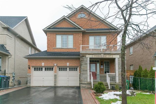 10 Prada Crt, House detached with 4 bedrooms, 4 bathrooms and 4 parking in Brampton ON | Image 1