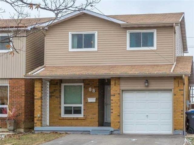 88 Simmons Blvd, House detached with 3 bedrooms, 2 bathrooms and 2 parking in Brampton ON | Image 1
